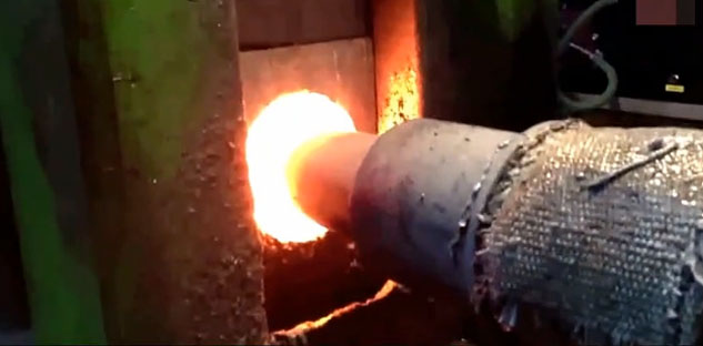 無縫鋼管熱擴(kuò)加工